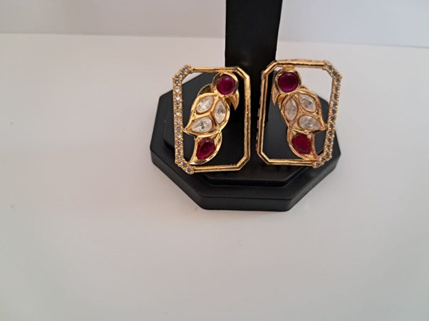 Parrot geometric studs